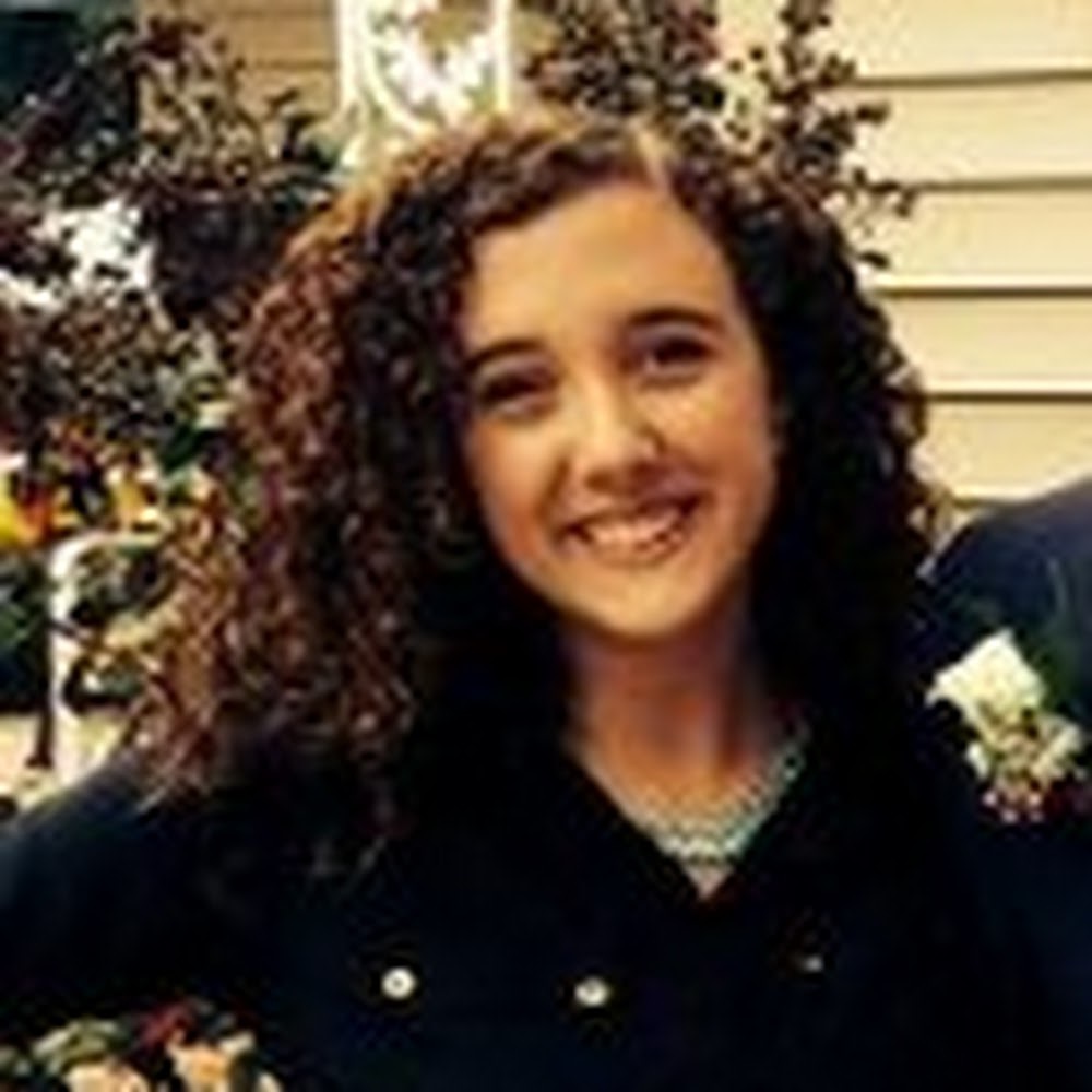 Meet your Posher, Molly